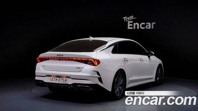 Kia K5 2022 — Şəkil 2/20