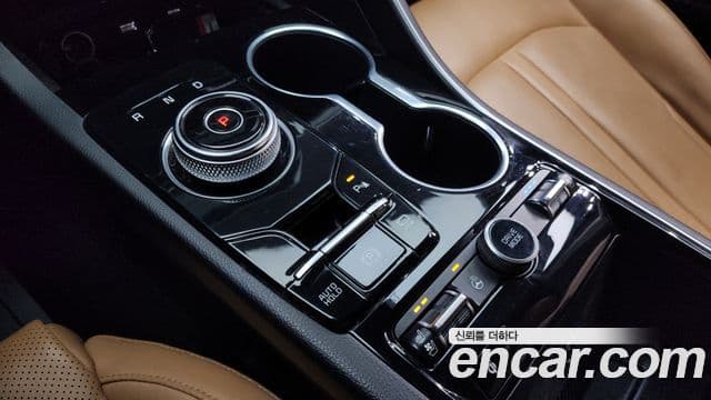 Kia K5 2022 — Şəkil 9/20