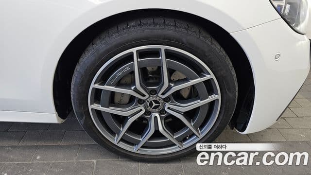 Mercedes-Benz E-Class 2022 — Şəkil 5/20