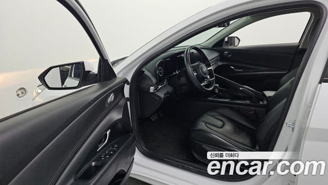 Hyundai Avante 2021 — ფოტო 10/20