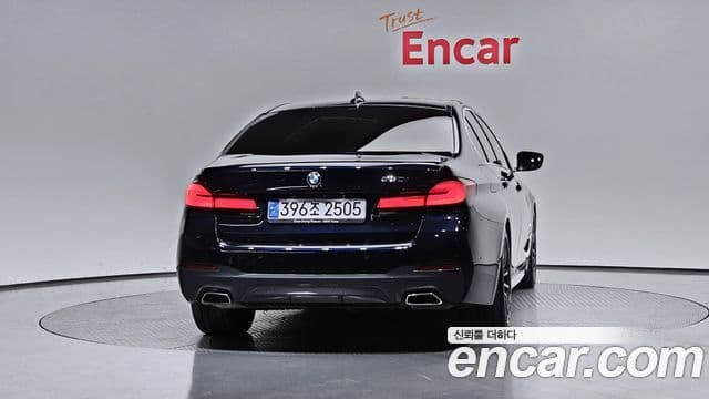BMW 5 Series 2022 — Şəkil 4/20