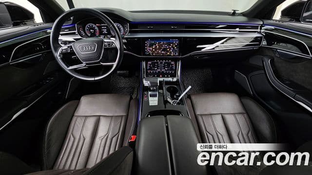 Audi A8 2021 — фото 7 из 20