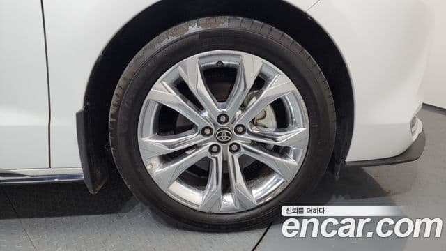 Toyota Sienna 2023 — Şəkil 4/20