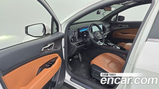 Kia Sportage 2023 — ფოტო 10/20