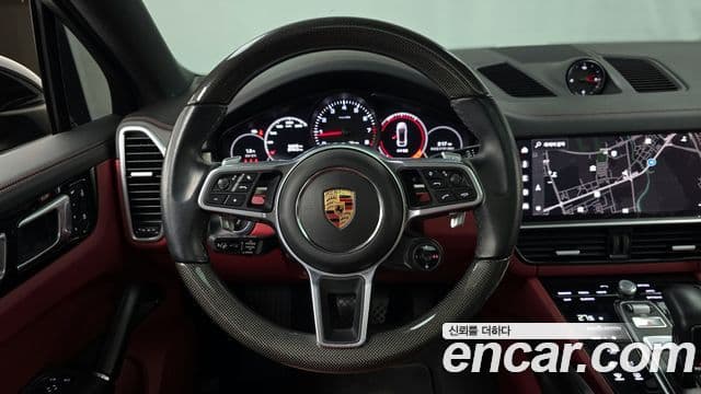 Porsche Cayenne 2022 — Şəkil 13/20