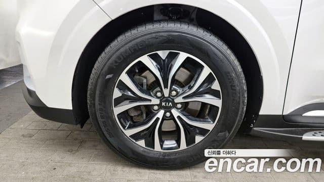 Kia Carnival 2021 — Şəkil 5/20