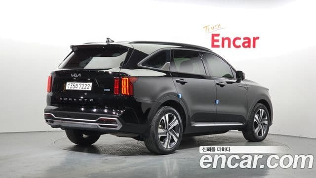 Kia Sorento 2022 — фото 2 из 20