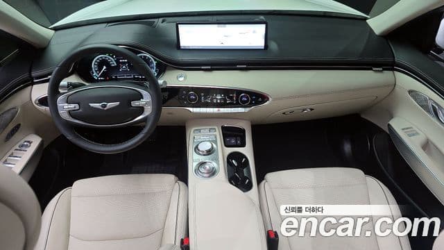 Genesis GV70 2023 — Şəkil 10/20
