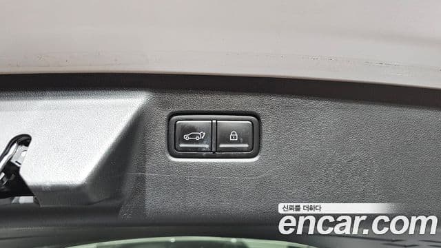 Hyundai Santa Fe 2024 — Фото 20/20