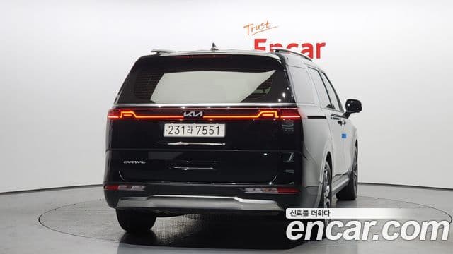 Kia Carnival 2023 — Şəkil 4/20
