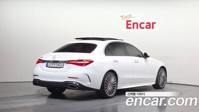 Mercedes-Benz C-Class 2022 — фото 2 из 20