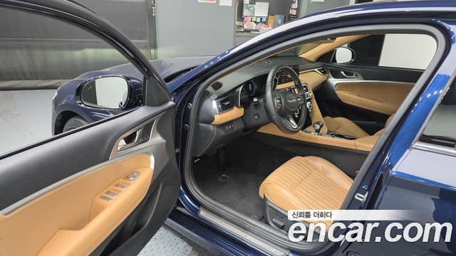 Genesis G70 2021 — фото 10 из 20