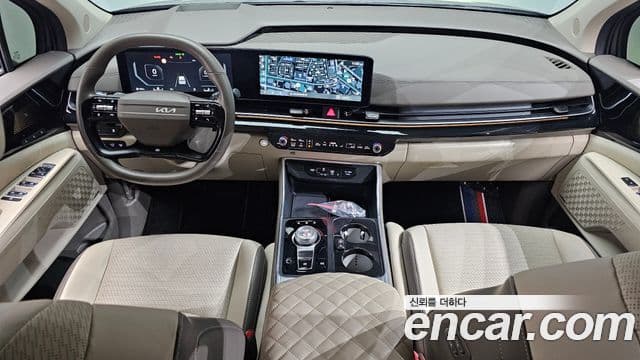 Kia Carnival 2025 — фото 7 из 20