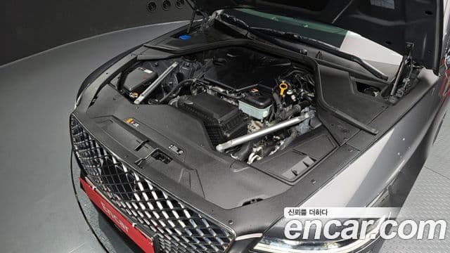 Genesis Electrified G80 2020 — фото 6 из 20