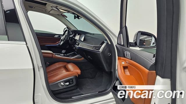 BMW X7 2021 — Şəkil 10/20