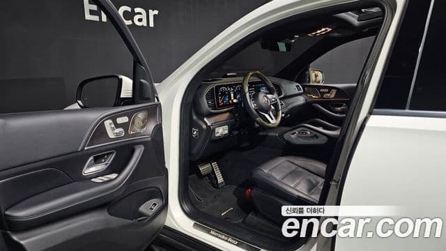 Mercedes-Benz GLS-Class 2022 — фото 11 из 20