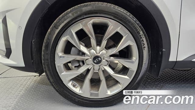 Kia Sorento 2020 — Фото 5/20