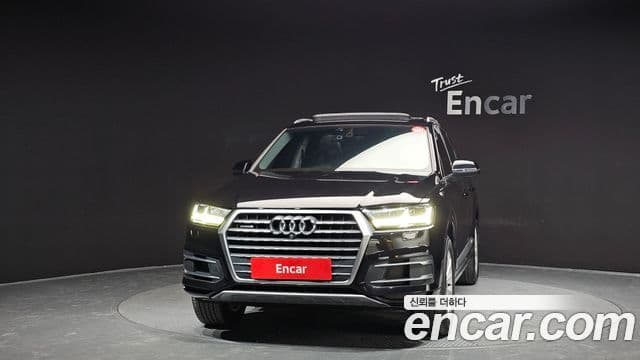 Audi Q7 2019 — фото 3 из 20