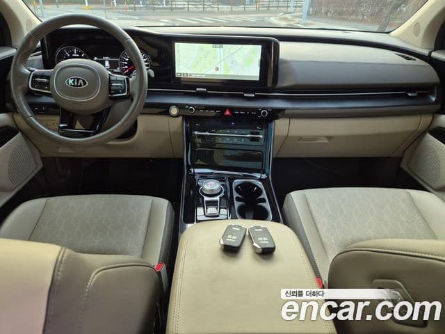 Kia Carnival 2021 — Şəkil 15/20