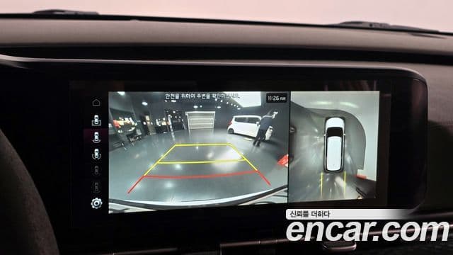 Kia Carnival 2021 — ფოტო 15/20