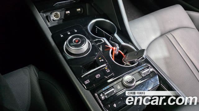 Kia K5 2023 — фото 9 из 20