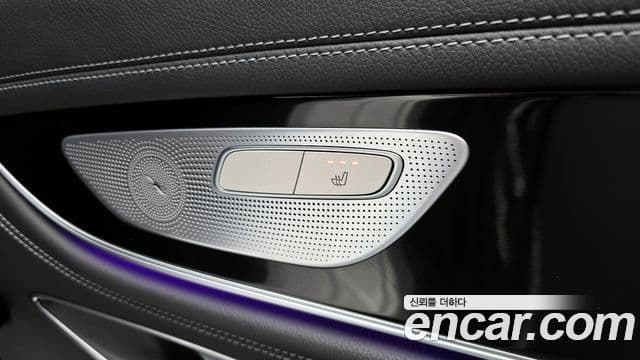 Mercedes-Benz AMG GT 2021 — Şəkil 18/20
