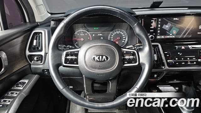 Kia Sorento 2020 — фото 16 из 20