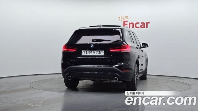 BMW X1 2019 — Photo 6/20