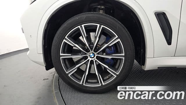 BMW X5 2019 — фото 4 из 20