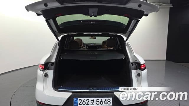 Porsche Cayenne 2023 — Şəkil 20/20