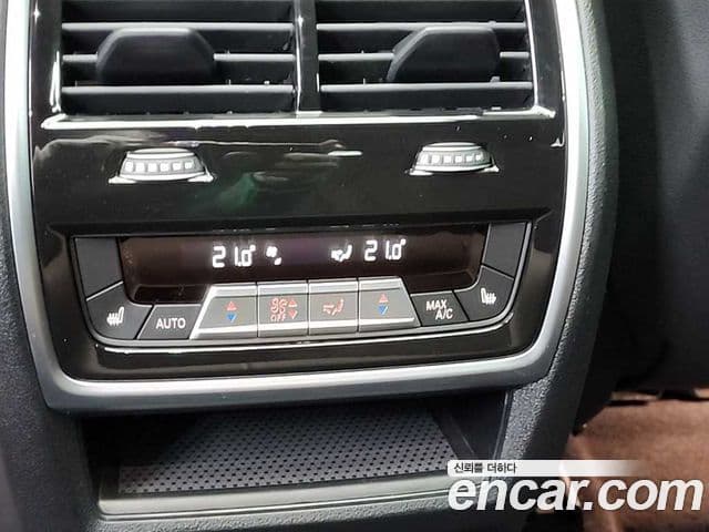 BMW X6 2022 — ფოტო 15/18