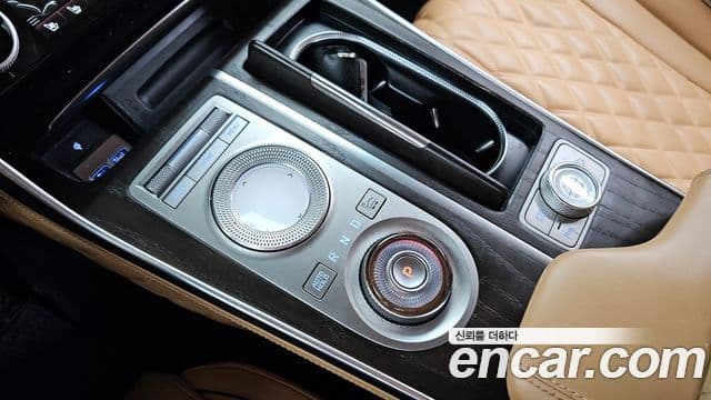 Genesis GV80 2020 — фото 9 из 20