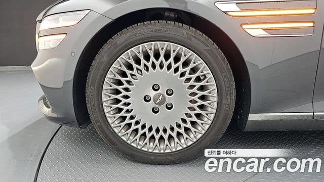 Genesis Electrified G80 2020 — Şəkil 5/20