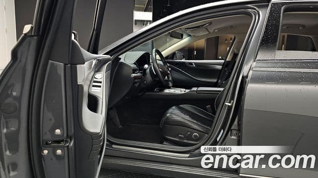 Genesis Electrified G80 2020 — Şəkil 10/20