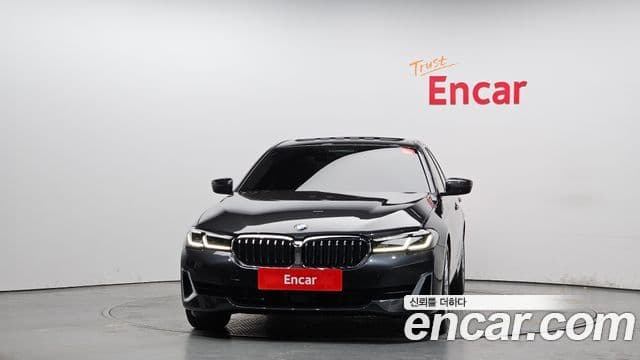 BMW 5 Series 2023 — ფოტო 3/20