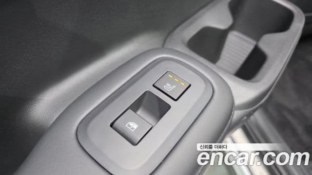 Hyundai Santa Fe 2024 — ფოტო 18/20