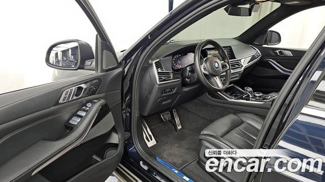 BMW X7 2022 — Photo 10/20