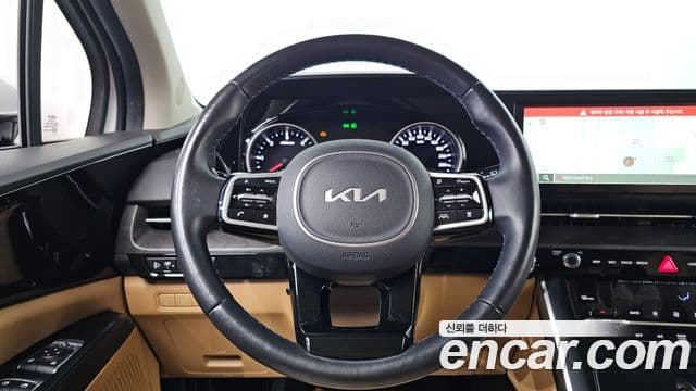Kia Carnival 2021 — Şəkil 16/20