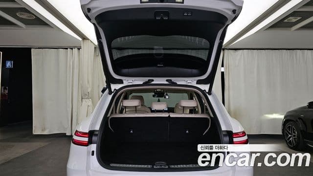 Genesis GV70 2022 — фото 20 из 20