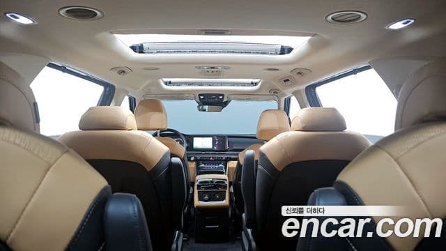 Kia Carnival 2023 — Şəkil 20/20
