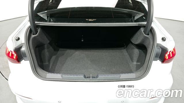 Audi A3 2024 — фото 20 из 20