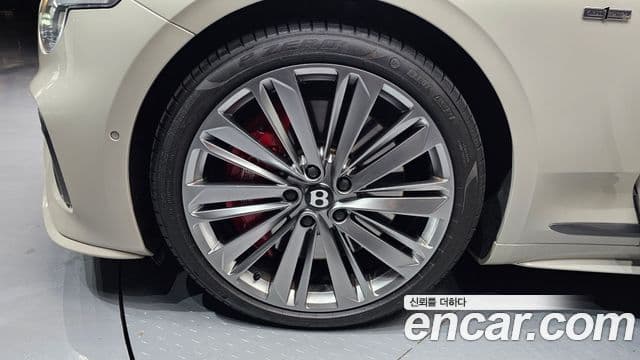 Bentley Continental GT 2025 — Şəkil 5/20