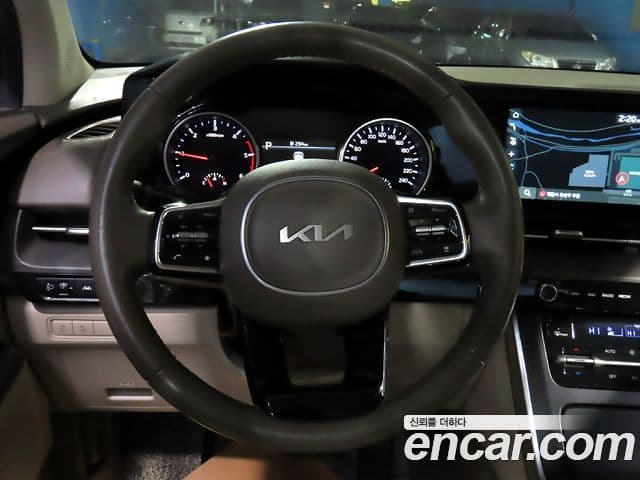 Kia Carnival 2023 — Şəkil 6/20