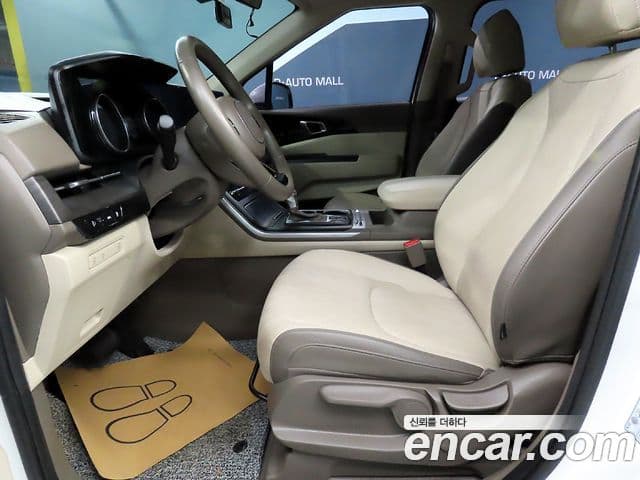 Kia Carnival 2023 — Şəkil 11/20