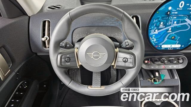 Mini Cooper S Countryman 2025 — ფოტო 12/19