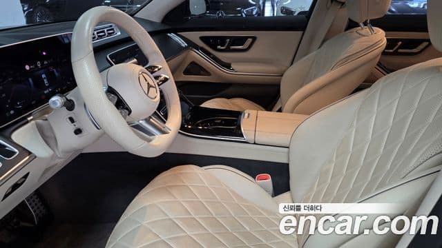 Mercedes-Benz S-Class 2022 — Photo 9/17