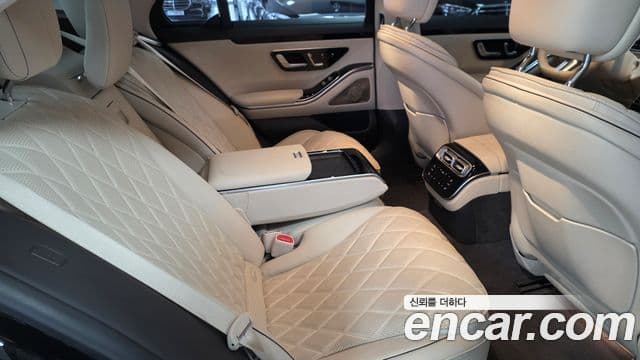 Mercedes-Benz S-Class 2022 — Photo 5/17