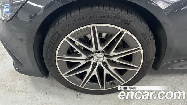 Mercedes-Benz AMG GT 2022 — ფოტო 15/17