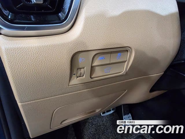 Kia Sorento 2021 — Фото 7/20