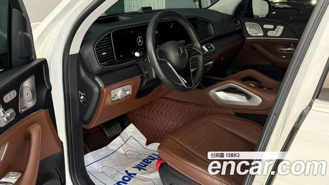 Mercedes-Benz GLE-Class 2025 — ფოტო 7/19